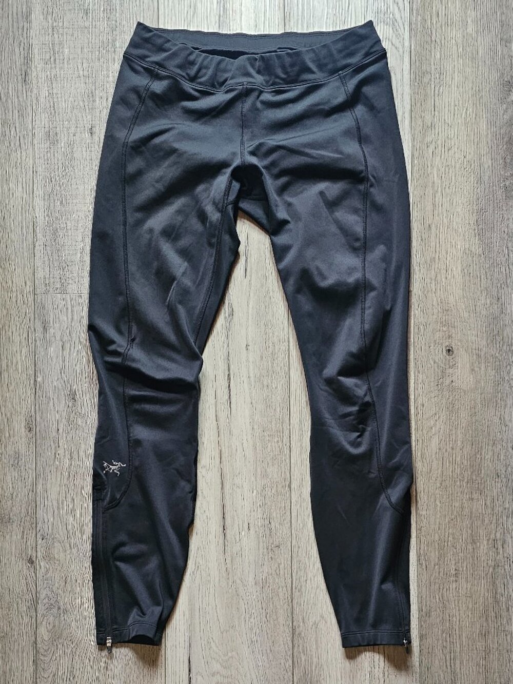 ARC'TERYX Stride Full Length Tight Leggings in Black - Size US M